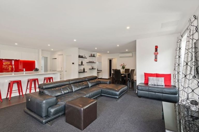 Photo of property in 5 Kohunga Crescent, Bottle Lake, Christchurch, 8083