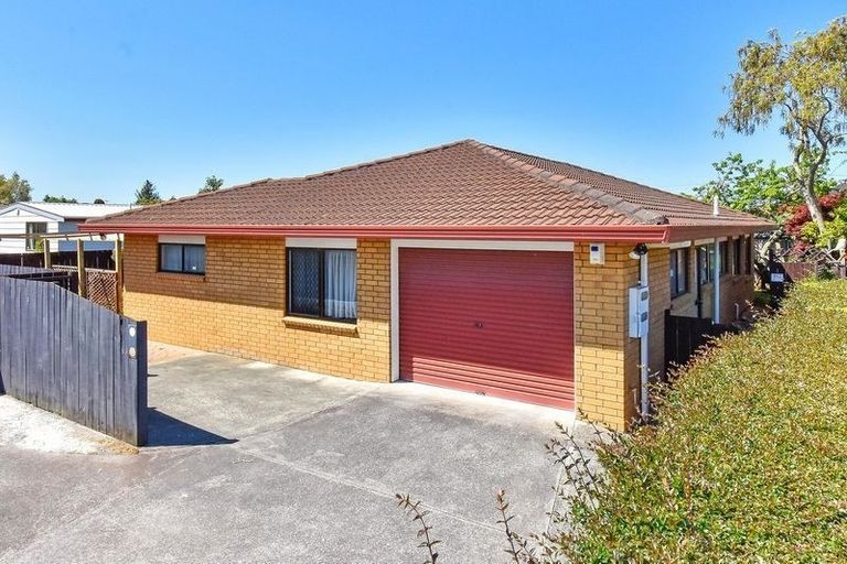 Photo of property in 43b Alma Crescent, Papakura, 2110