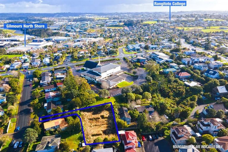 Photo of property in 10 Lavery Place, Sunnynook, Auckland, 0632