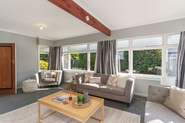 Photo of property in 76 Sylvan Street, Hillmorton, Christchurch, 8024