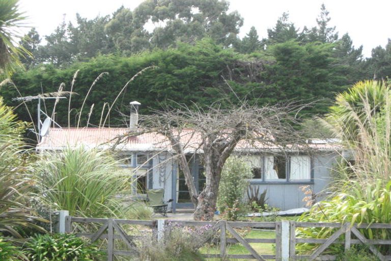 Photo of property in 20 Reserve Road, Waikuku Beach, 7473