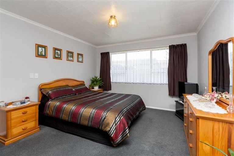 Photo of property in 145 Heta Road, Highlands Park, New Plymouth, 4312