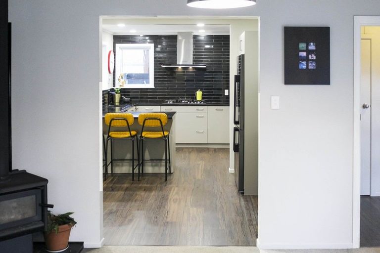 Photo of property in 23 Sunbrae Drive, Silverstream, Upper Hutt, 5019