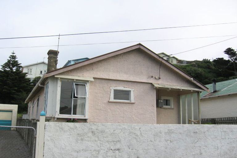Photo of property in 30 Bridge Street, Rongotai, Wellington, 6022