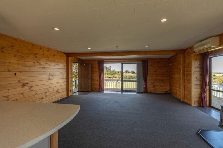 Photo of property in 67 Parerohi Grove, Kuratau, Turangi, 3381