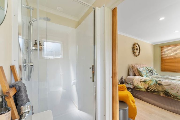 Photo of property in 4 Leigh Road, Foxhill, Wakefield, 7095