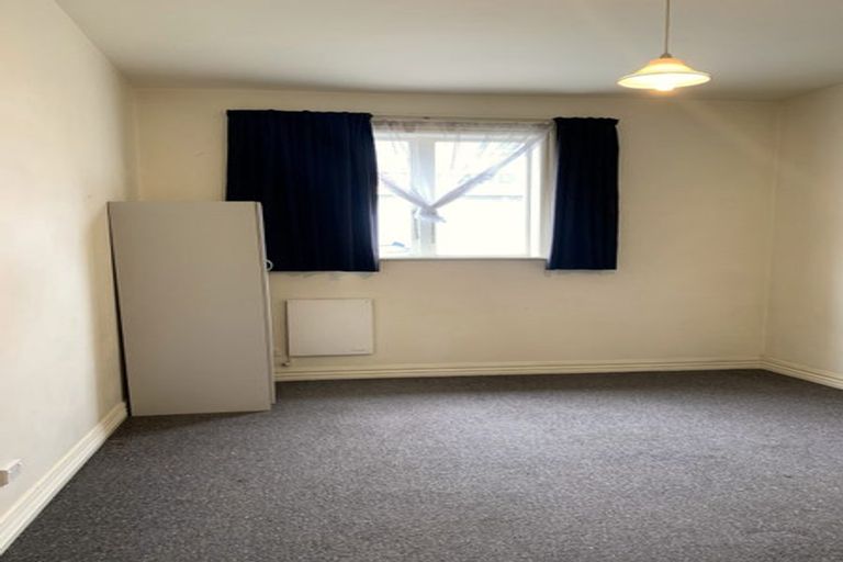 Photo of property in Sussex Court, 48 Sussex Street, Mount Cook, Wellington, 6021