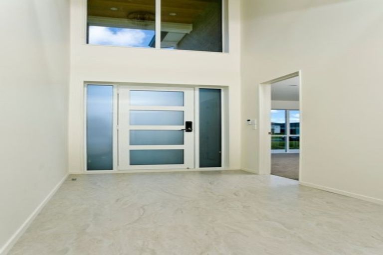 Photo of property in 94 Pohutukawa Parade, Riverhead, 0820