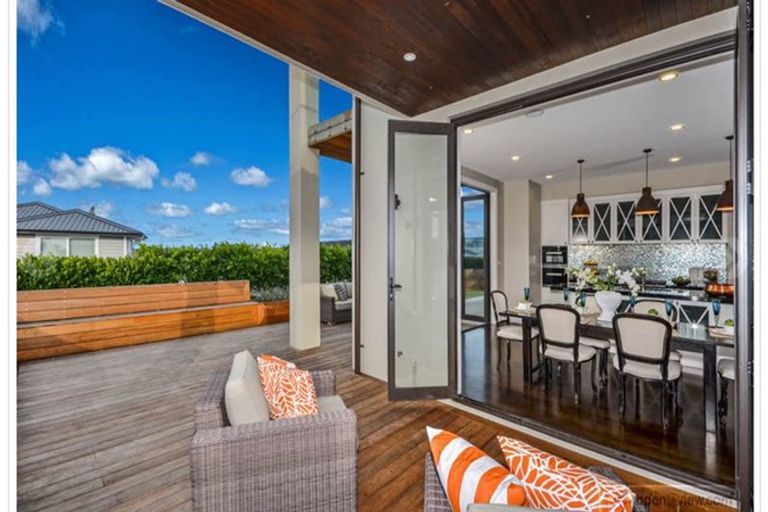 Photo of property in 5 Grut Greens, Silverdale, 0932