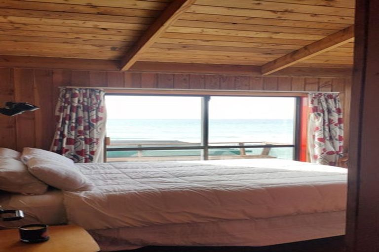 Photo of property in 113 Pukehina Parade, Pukehina, Te Puke, 3189