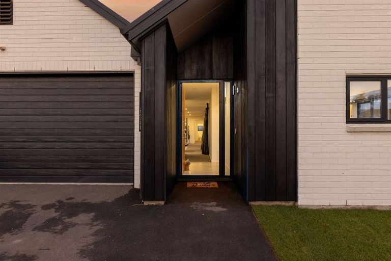 Photo of property in 25 Gallaghan Close, Wigram, Christchurch, 8042