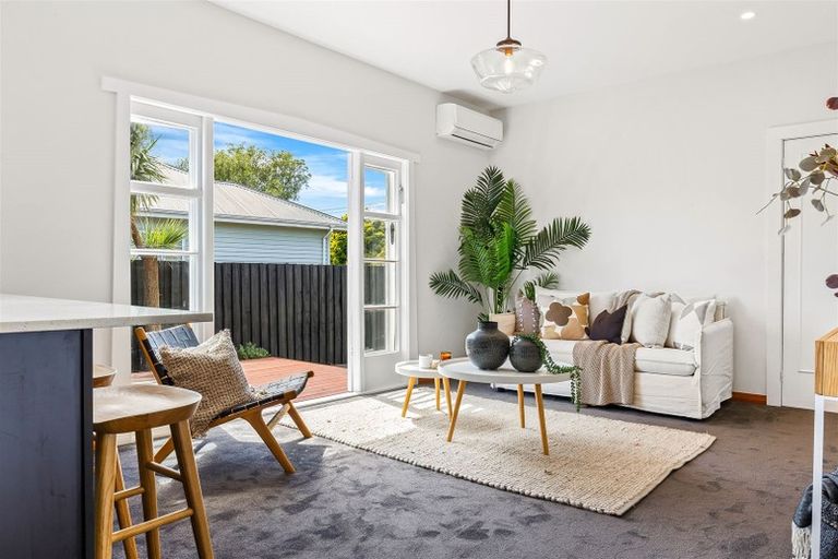 Photo of property in 20 Aorangi Road, Bryndwr, Christchurch, 8053