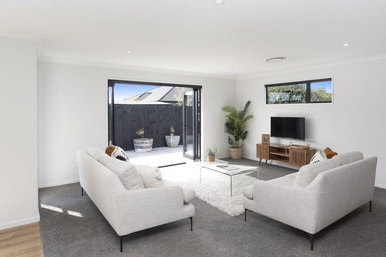 Photo of property in 47 Roys Street, Marshland, Christchurch, 8083