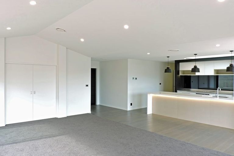 Photo of property in 1 Ashwood Lane, Bell Block, New Plymouth, 4312