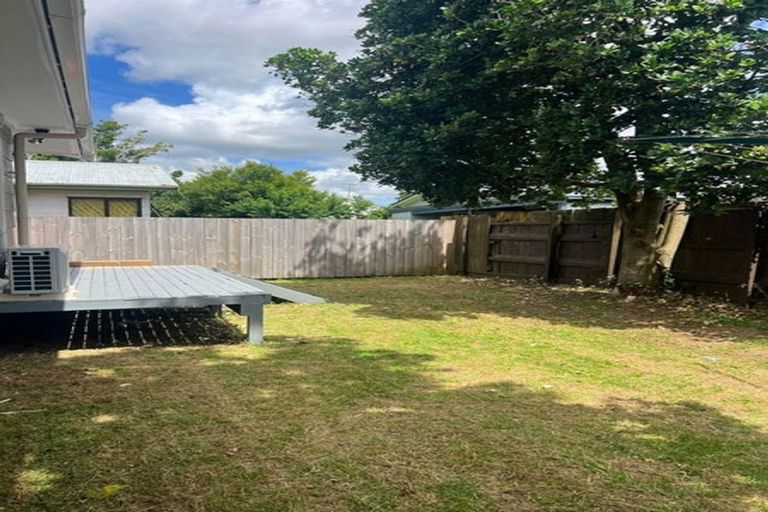 Photo of property in 6/19 Smiths Avenue, Papakura, 2110