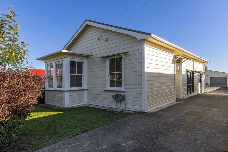 Photo of property in 137 Cambridge Street, Levin, 5510