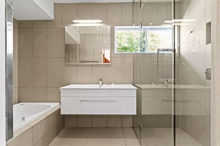 Photo of property in 211 Doctors Hill Road, Ruakaka, Waipu, 0582