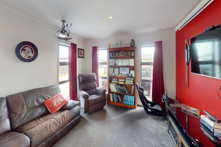 Photo of property in 14 George Street, Bulls, 4818