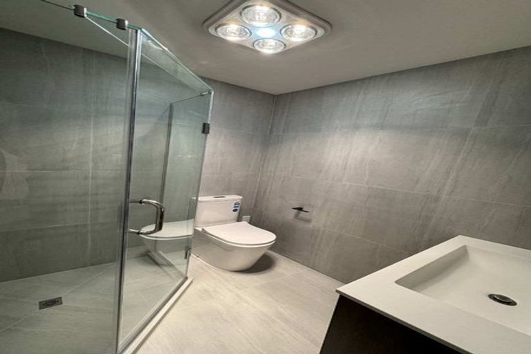 Photo of property in 19a Vida Place, Howick, Auckland, 2014