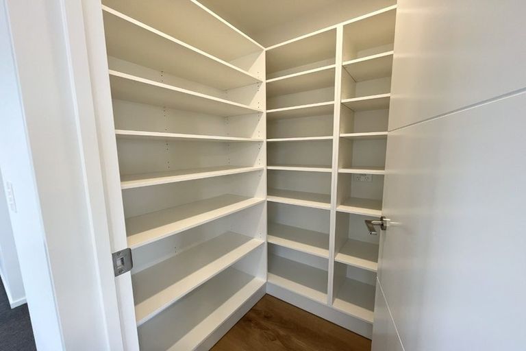 Photo of property in 155 Milns Road, Halswell, Christchurch, 8025