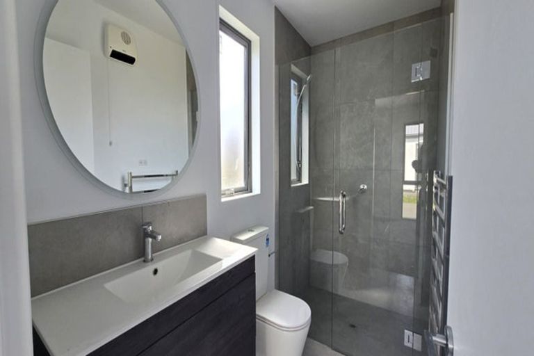 Photo of property in 57 Lochee Road, Upper Riccarton, Christchurch, 8041