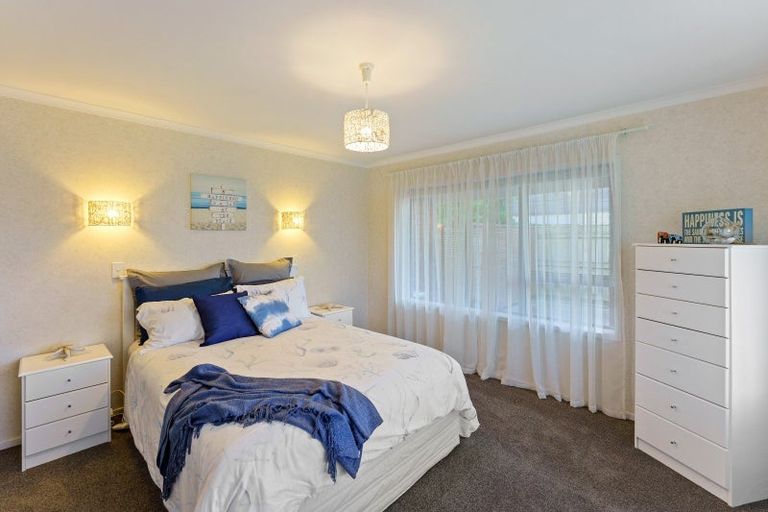 Photo of property in 8 Scott Avenue, Otaki Beach, Otaki, 5512