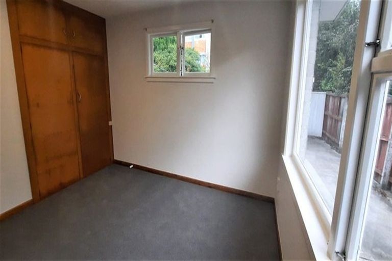 Photo of property in 1/5 Newbridge Place, Ilam, Christchurch, 8041