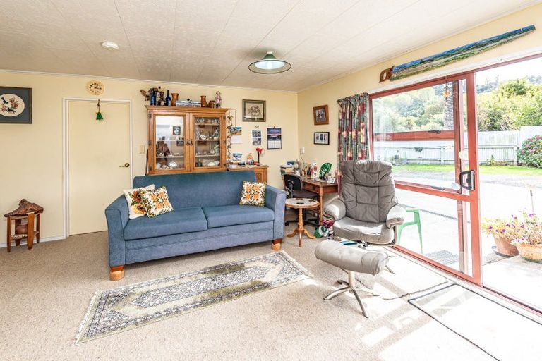 Photo of property in 43 Quick Avenue, Aramoho, Whanganui, 4500