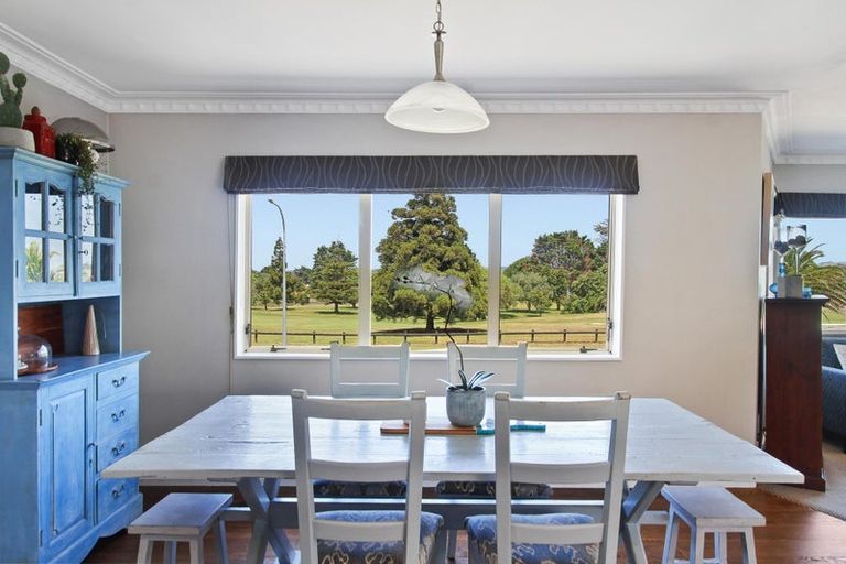 Photo of property in 27 Stella Drive, Clarks Beach, 2122