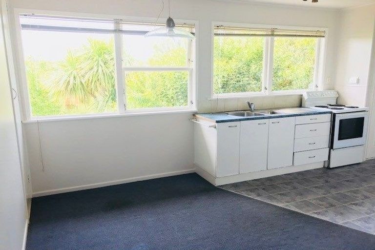 Photo of property in 83 Fairclough Road, Beach Haven, Auckland, 0626