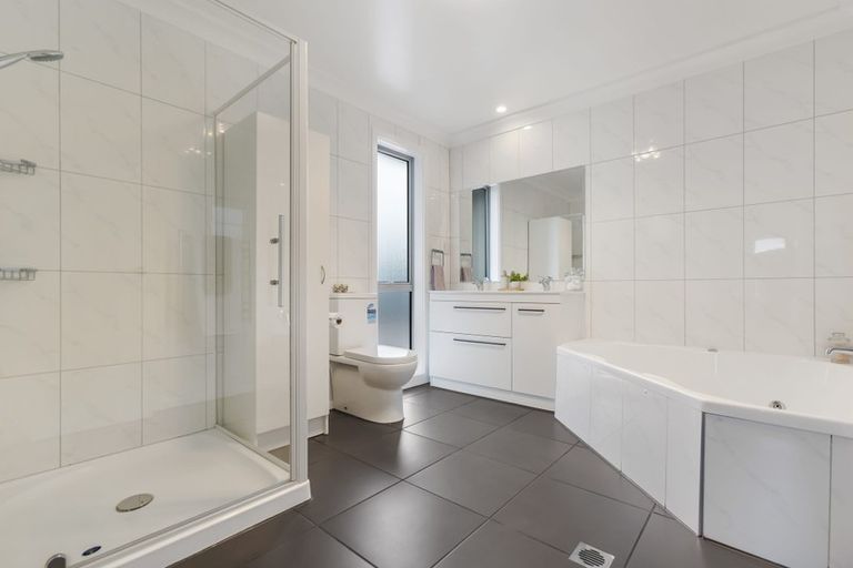 Photo of property in 37 Missy Crescent, Mount Pisa, Cromwell, 9383