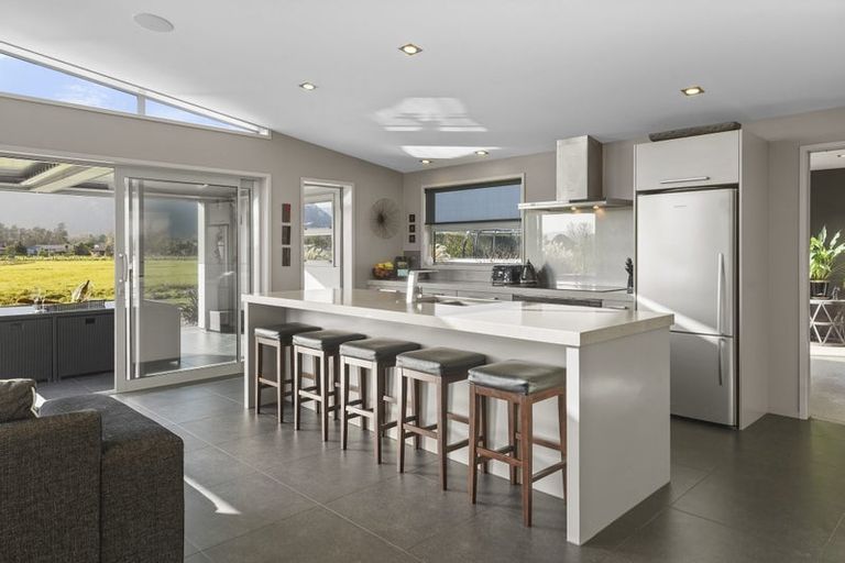 Photo of property in 12 Ridgeview Drive, Te Aroha, 3392