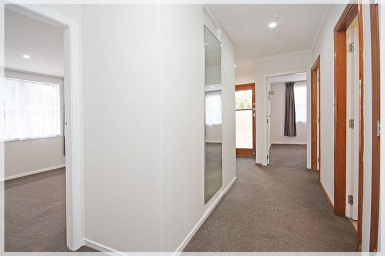 Photo of property in 1 Julyan Street, Shannon, 4821