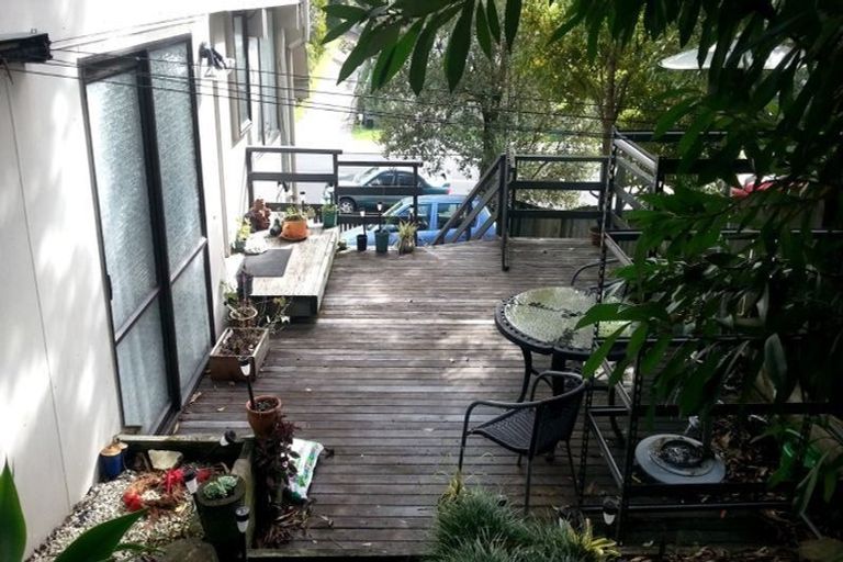 Photo of property in 81 Oaktree Avenue, Browns Bay, Auckland, 0630