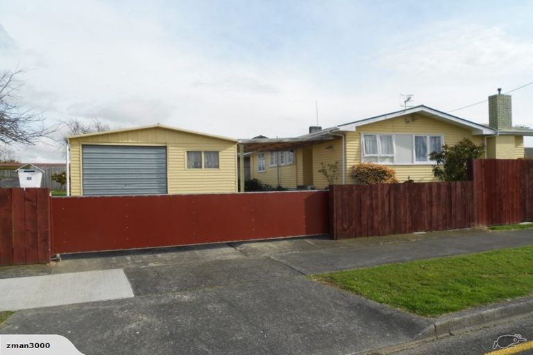 Photo of property in 22 Wilson Crescent, Highbury, Palmerston North, 4412