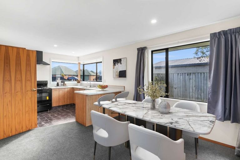Photo of property in 31 Seascape Gardens, Bromley, Christchurch, 8062