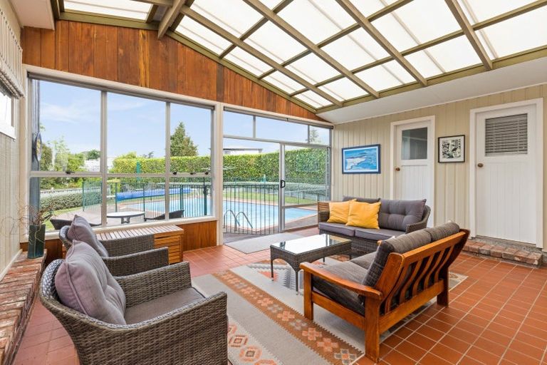 Photo of property in 113b Chaucer Road, Hospital Hill, Napier, 4110