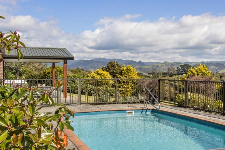 Photo of property in 215 Ongare Point Road, Tahawai, 3170