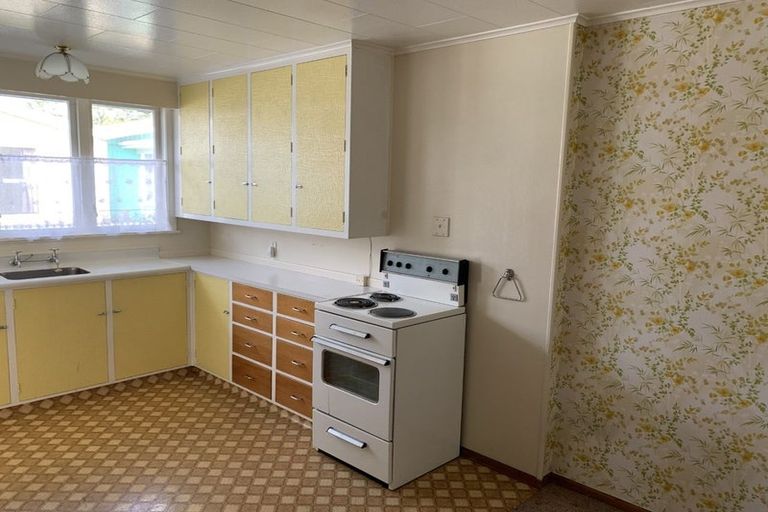 Photo of property in 2/504 Saint Aubyn, Hastings, 4122