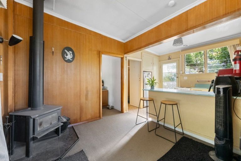 Photo of property in 24 Dunstan Street, Clyde, 9330