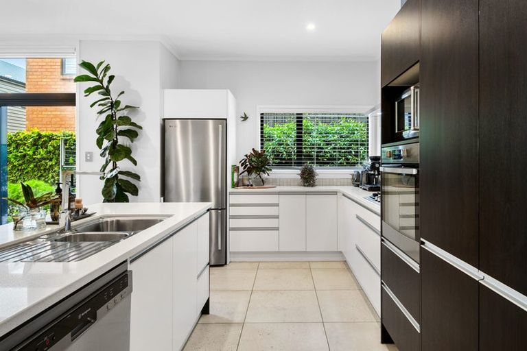 Photo of property in 5 Mapou Road, Hobsonville, Auckland, 0616