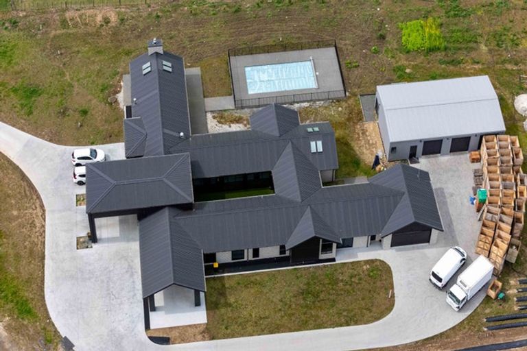 Photo of property in 275 Racecourse Road, Cambridge, 3493