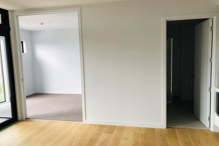 Photo of property in Frank Sargeson Apts, 304/74 Anzac Street, Takapuna, Auckland, 0622