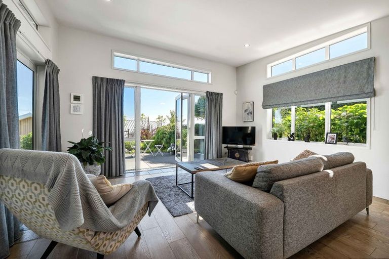 Photo of property in 181a Heta Road, Highlands Park, New Plymouth, 4312