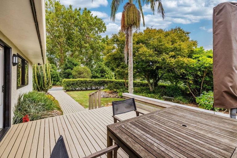 Photo of property in 387 Kerikeri Road, Kerikeri, 0230