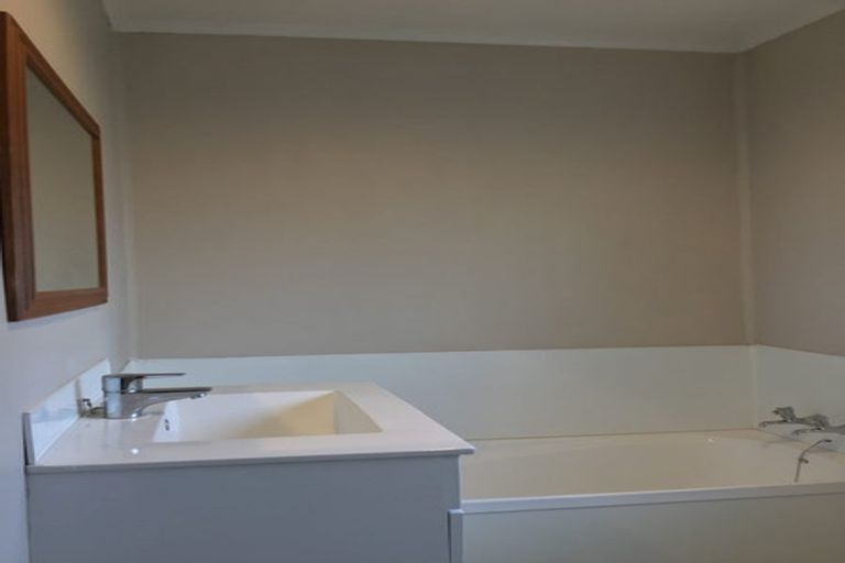 Photo of property in 551 Waitarere Beach Road, Waitarere Beach, Levin, 5510