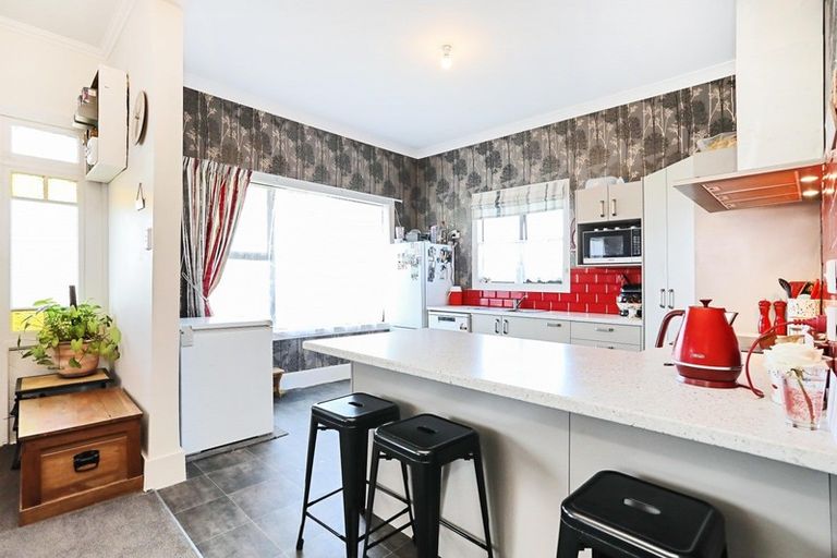 Photo of property in 124 Moulson Street, Strathern, Invercargill, 9812