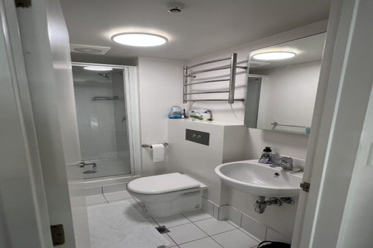 Photo of property in 8 Clayton Street, Saint Clair, Dunedin, 9012