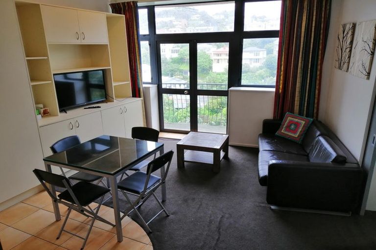 Photo of property in Terrace Garden Apartments, 12b/120 The Terrace, Wellington Central, Wellington, 6011