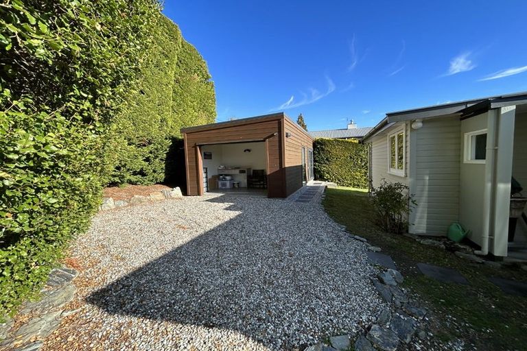 Photo of property in 407 Peninsula Road, Kelvin Heights, Queenstown, 9300